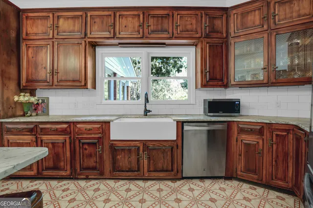 $1,099,999 | 5001 Country Club Road, Statesboro, GA 30458