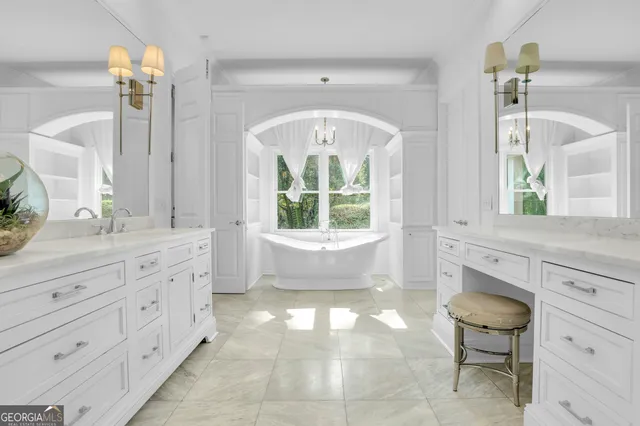 $1,099,999 | 5001 Country Club Road, Statesboro, GA 30458