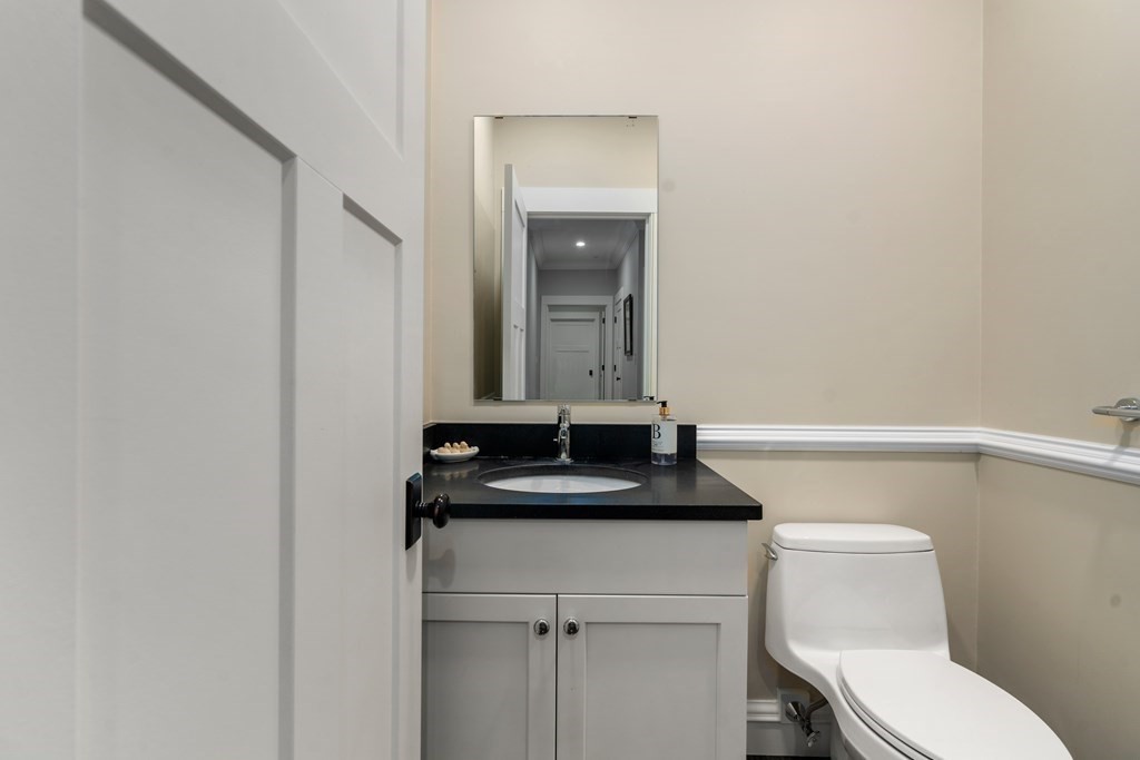 13 Abbey Road, Unit 13 Sherborn, MA 01770 - Photo 13 of 39