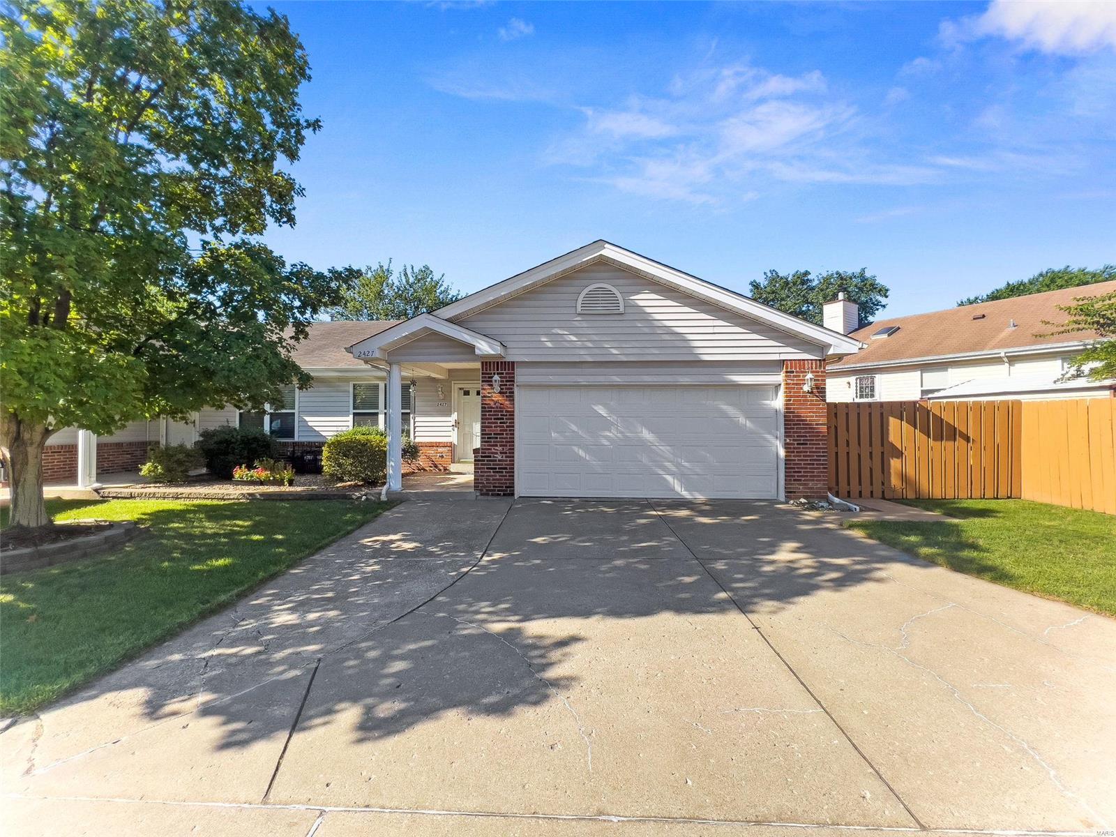 2427 Muegge Road St. Charles, MO 63303 - Photo 3 of 33 Gallery Image 3
