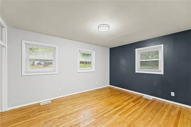 $265,000 | 7020 Hadley Street, Overland Park, KS 66204