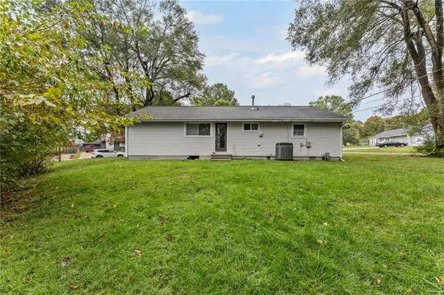 $265,000 | 7020 Hadley Street, Overland Park, KS 66204