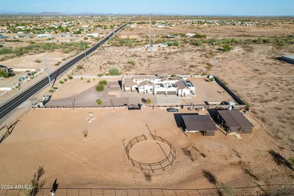 $1,075,000 | 22611 West Patton Road, Wittmann, AZ 85361