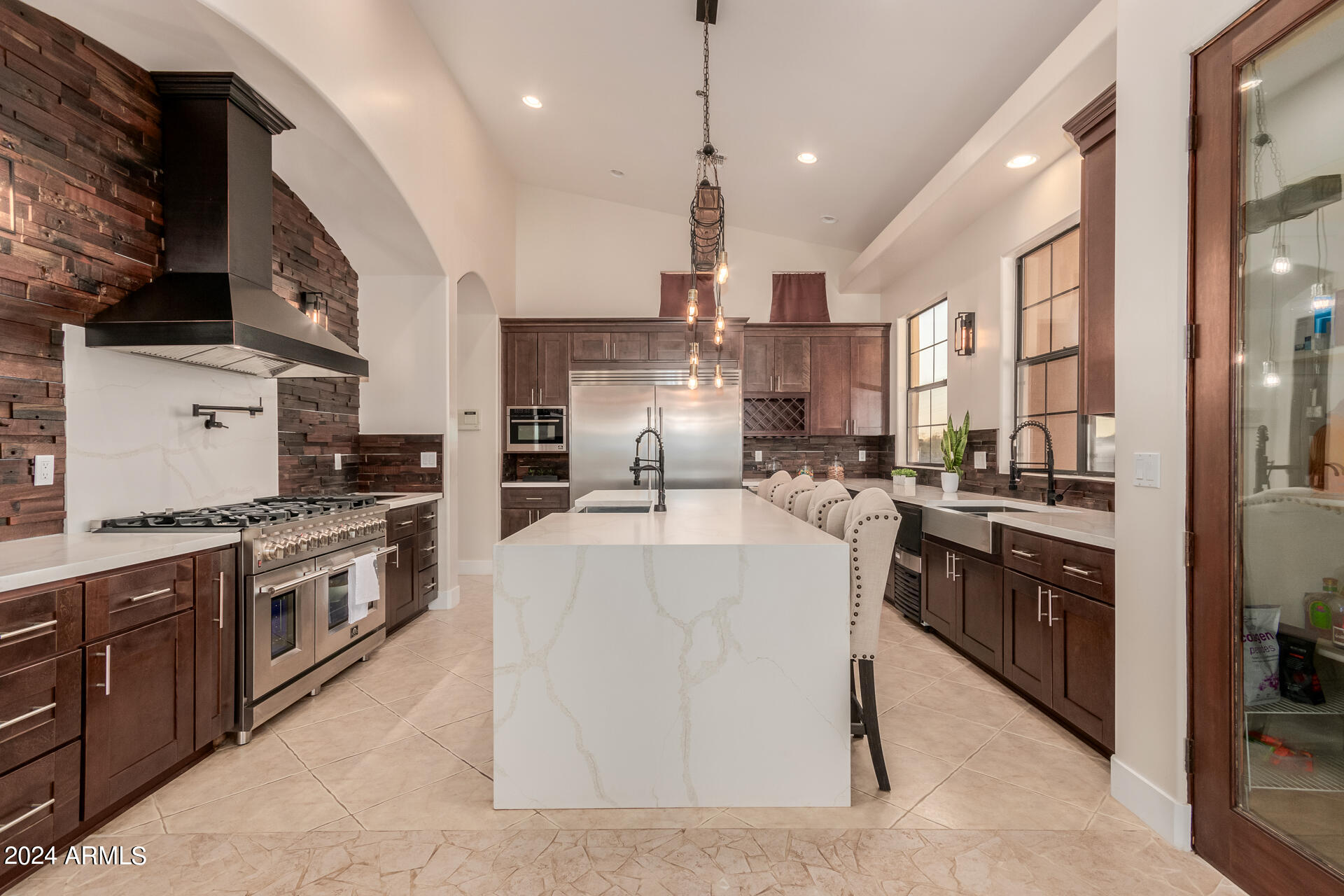 22611 West Patton Road Wittmann, AZ 85361 - Photo 7 of 69 24-Patton