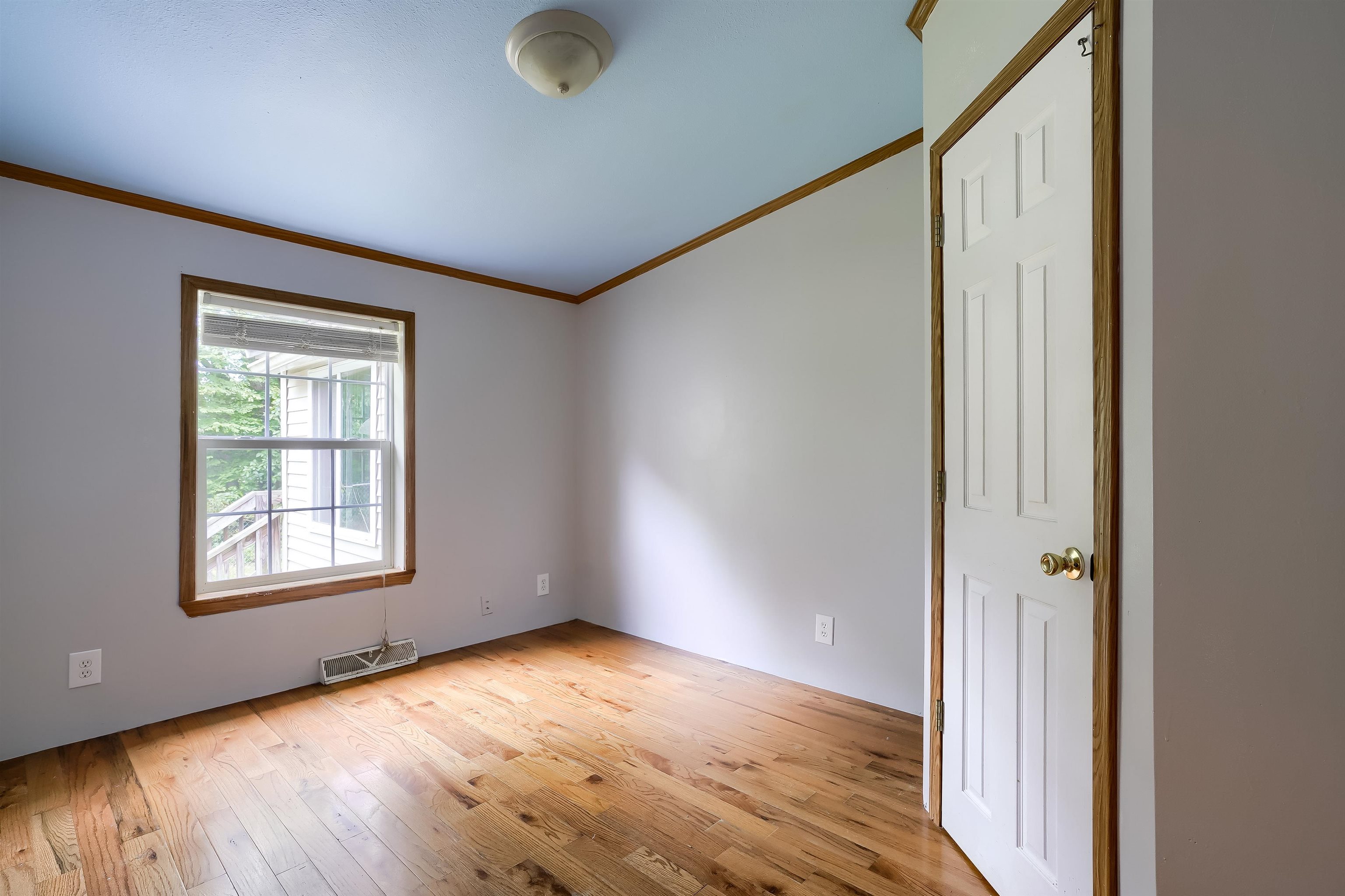 426 Weare Road New Boston, NH 03070 - Photo 12 of 24