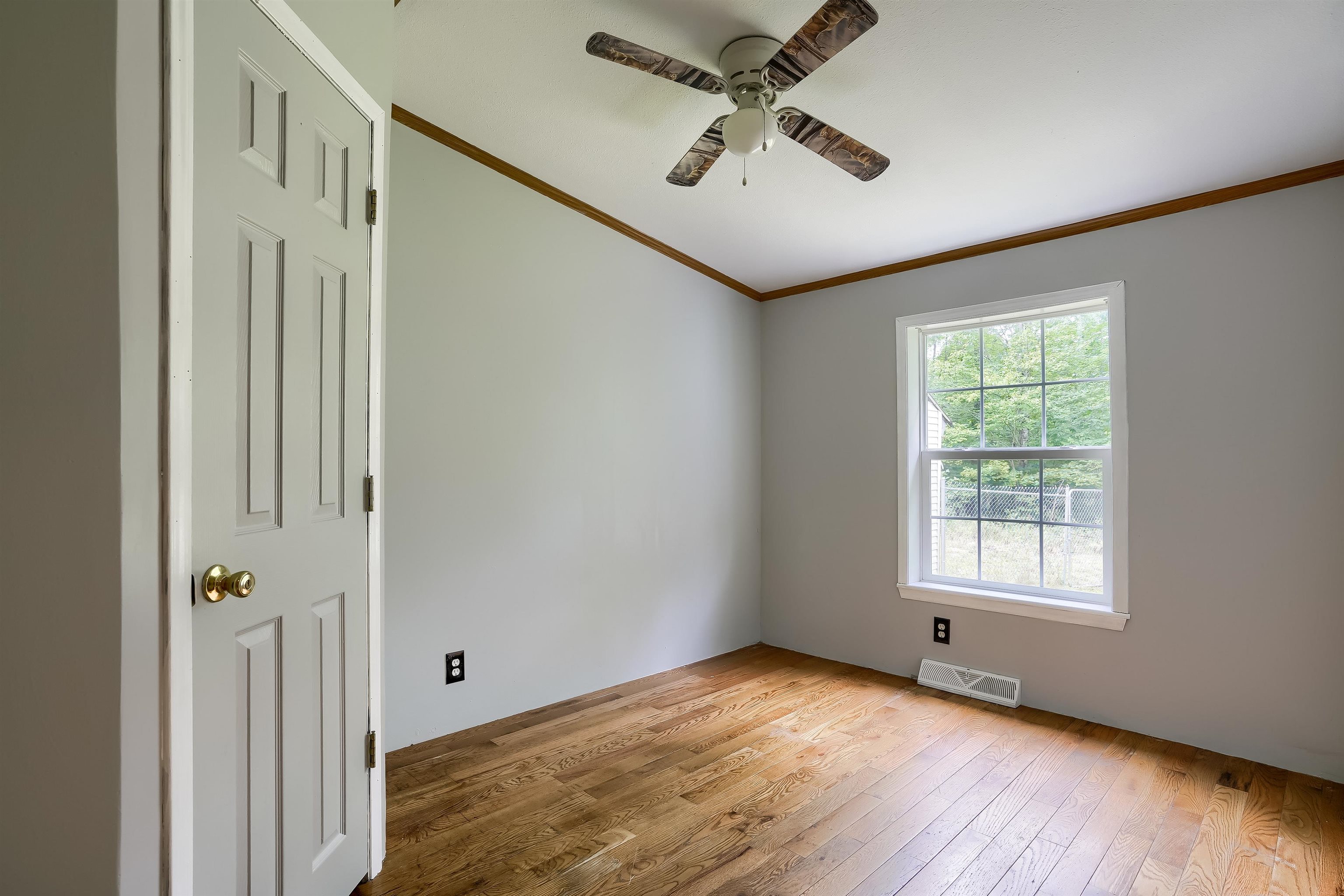 426 Weare Road New Boston, NH 03070 - Photo 13 of 24