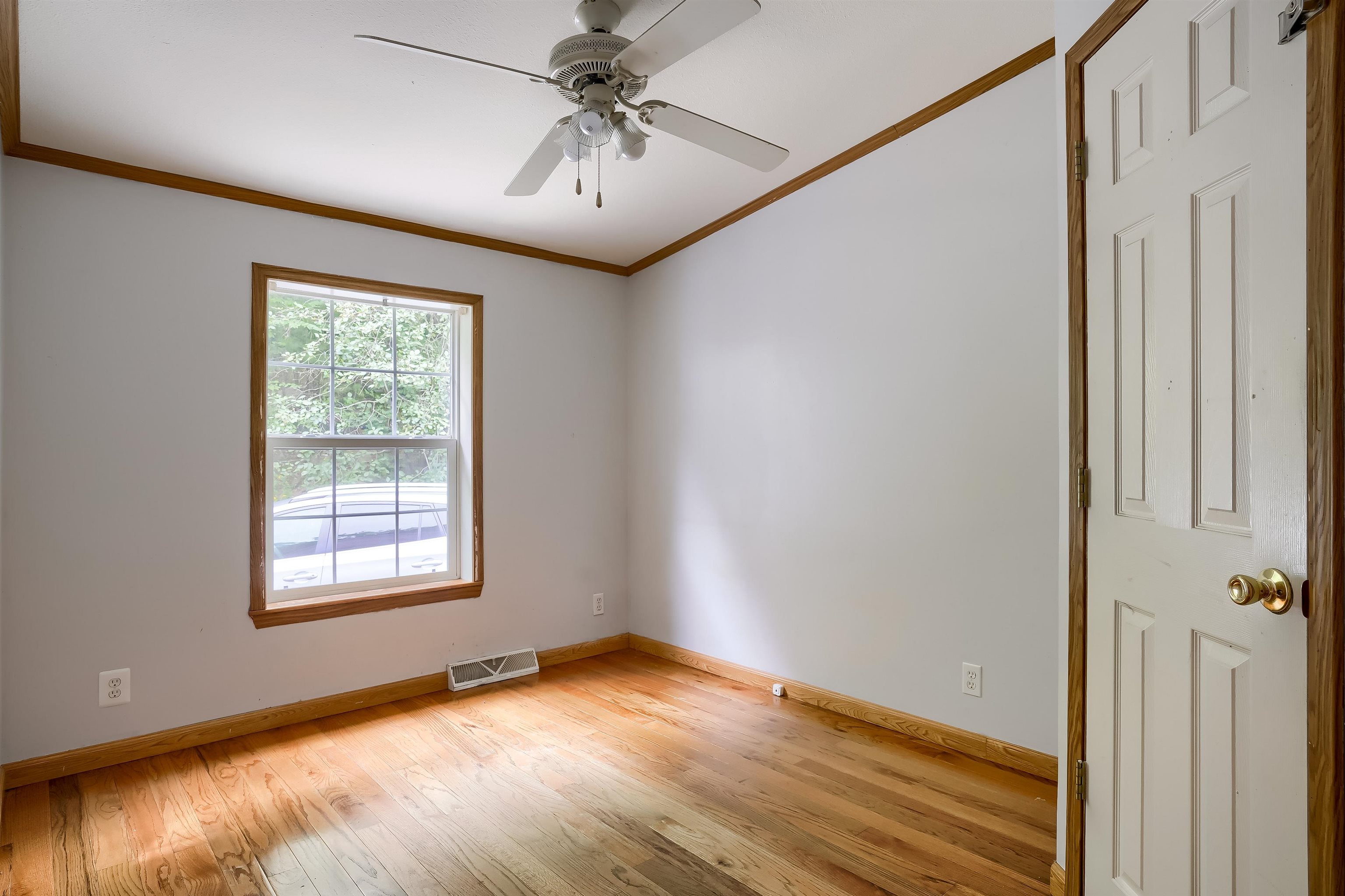 426 Weare Road New Boston, NH 03070 - Photo 14 of 24