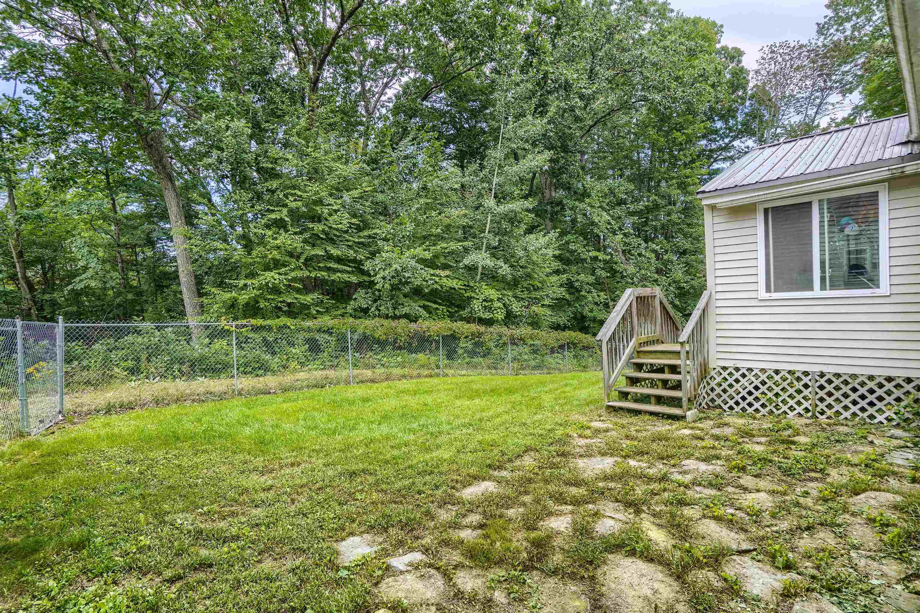 426 Weare Road New Boston, NH 03070 - Photo 21 of 24