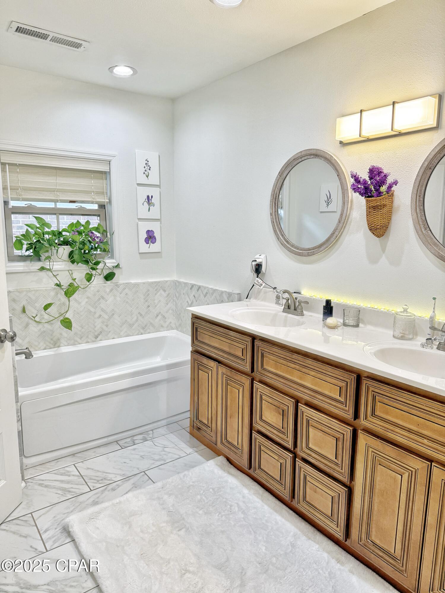 3380 Caverns Road Marianna, FL 32446 - Photo 18 of 39