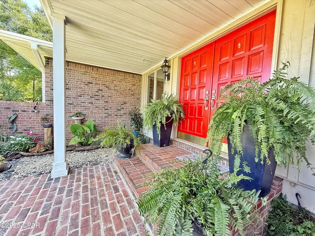 $355,000 | 3380 Caverns Road, Marianna, FL 32446