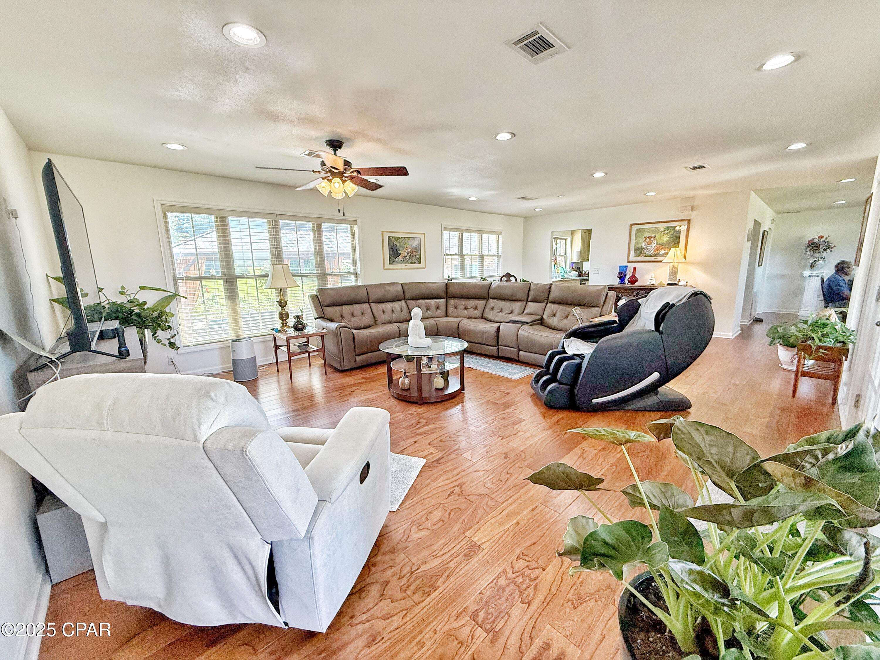 3380 Caverns Road Marianna, FL 32446 - Photo 7 of 39