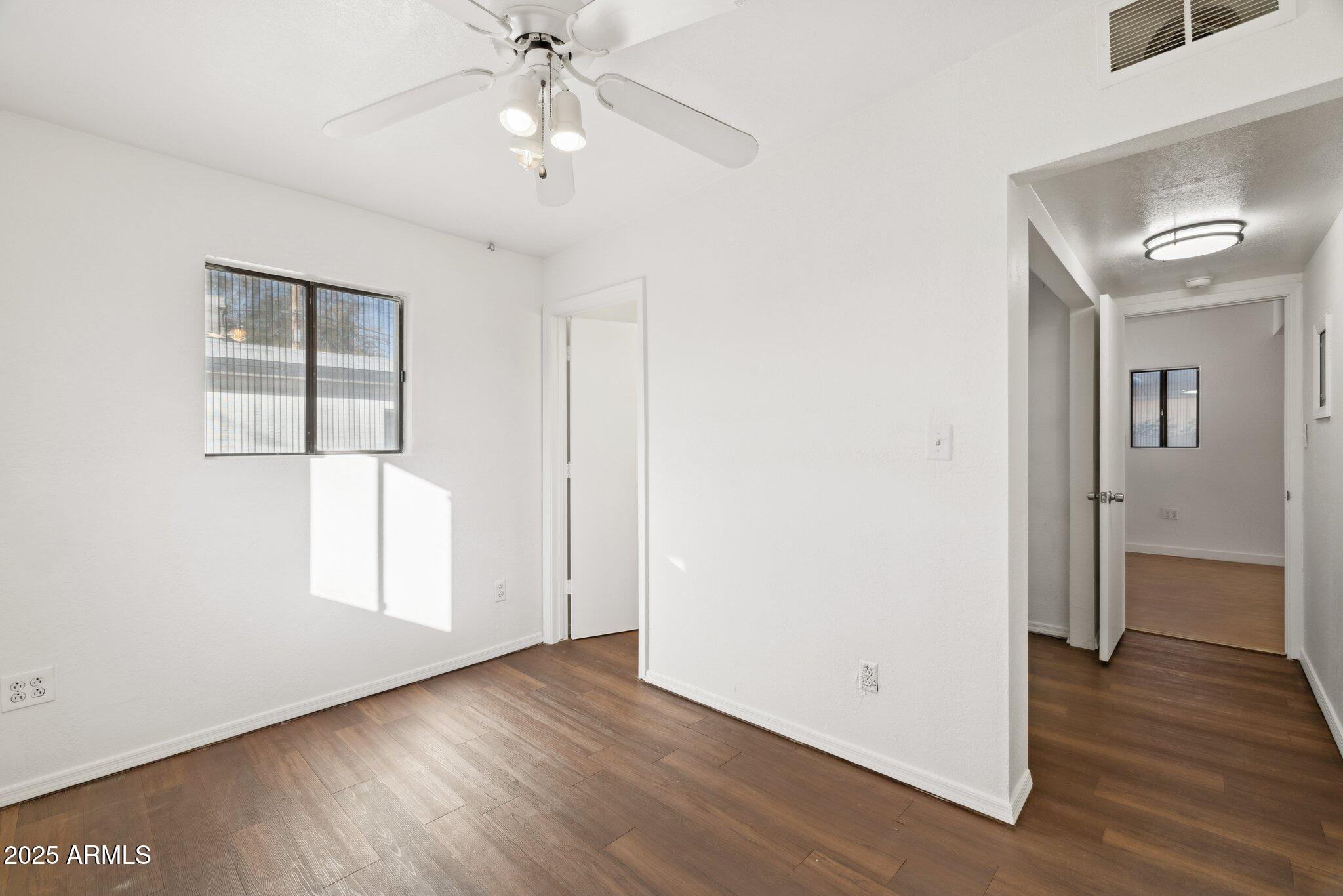 1614 East Roma Avenue Phoenix, AZ 85016 - Photo 16 of 44 Abundant natural light