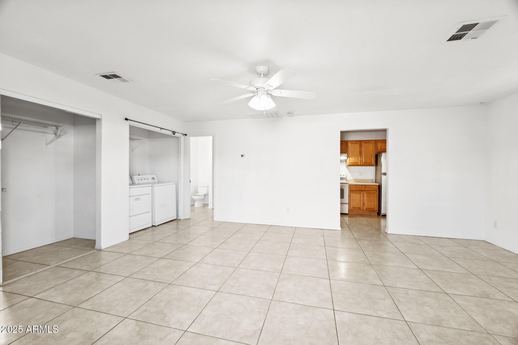 1614 East Roma Avenue Phoenix, AZ 85016 - Photo 30 of 44 Casita great room