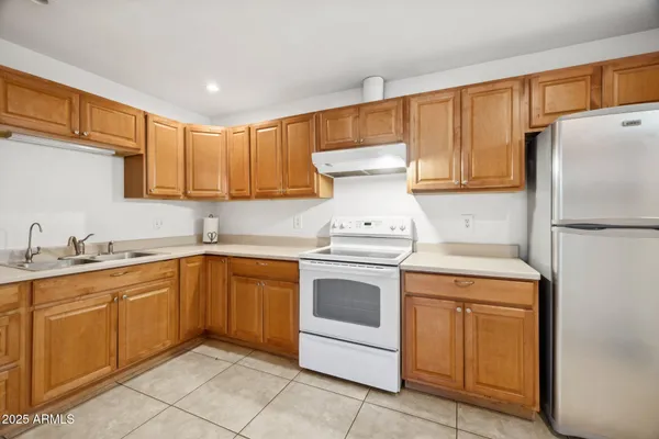 $525,000 | 1614 East Roma Avenue, Phoenix, AZ 85016