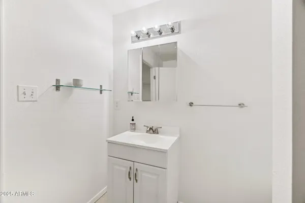 $525,000 | 1614 East Roma Avenue, Phoenix, AZ 85016