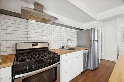 $565,000 | 1614 East Roma Avenue, Phoenix, AZ 85016