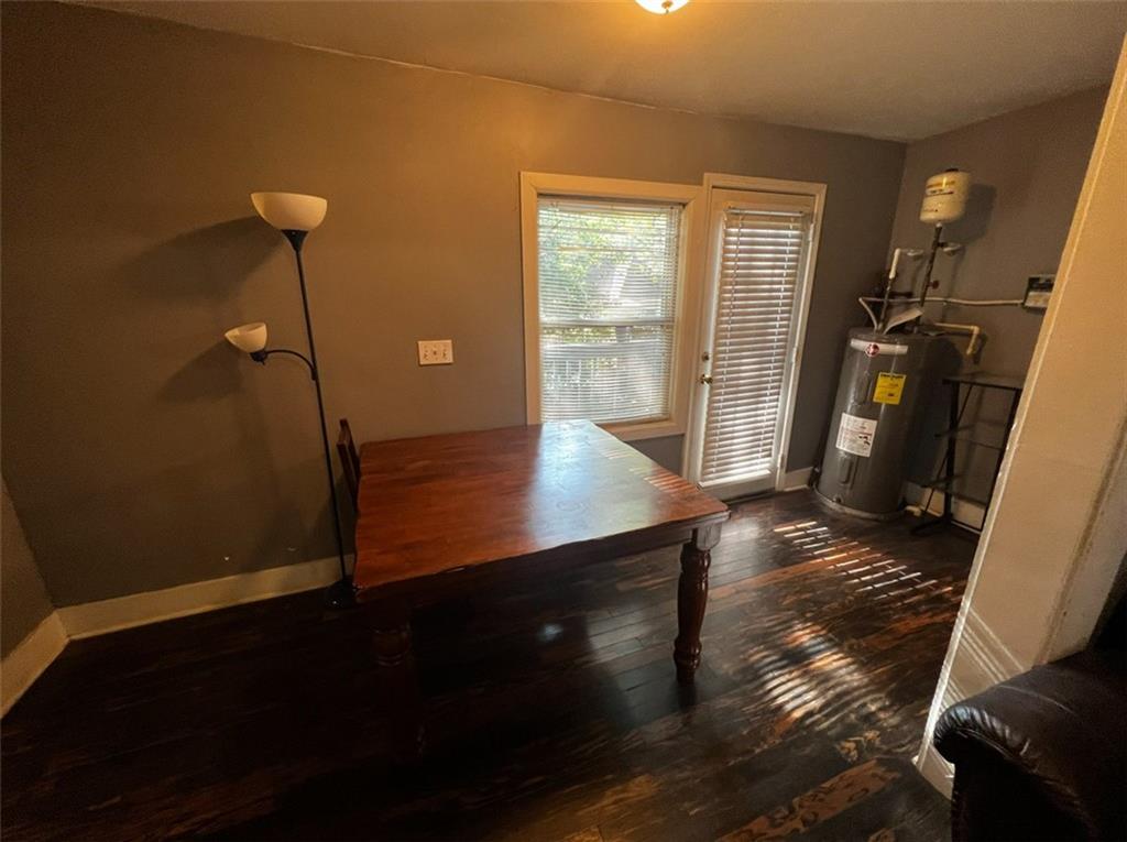 1059 Hampton Street Northwest Atlanta, GA 30318 - Photo 17 of 23