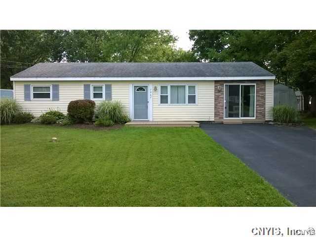 7967 Rinaldo Boulevard East Cicero, NY 13030 - Photo 1 of 1 Exterior Front