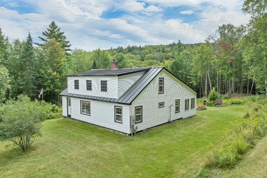 533 Ellsworth Hill Road Campton, NH 03223 - Photo 4 of 60 Gallery Image 4