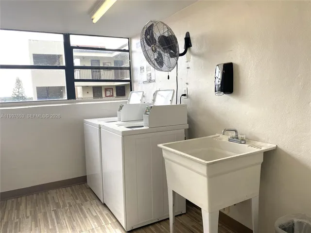 $1,950 | 2322 South Cypress Bend Drive, Unit 711, Pompano Beach, FL 33069