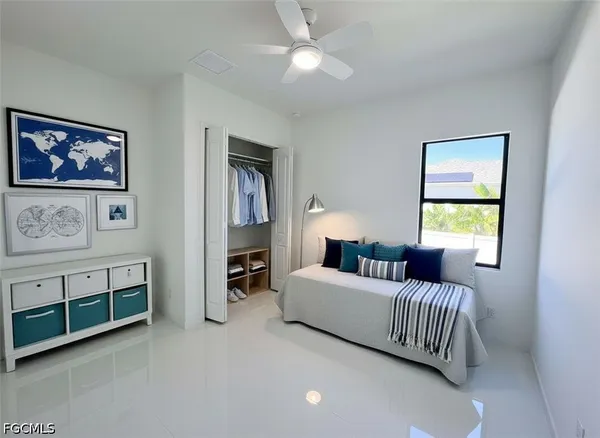 $2,300 | 4002 Northwest 38th Street, Cape Coral, FL 33993