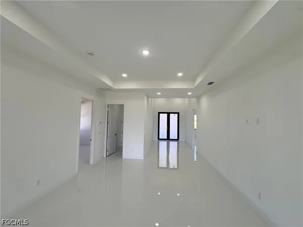 $2,300 | 4002 Northwest 38th Street, Cape Coral, FL 33993