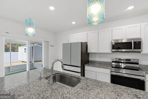 $2,300 | 131 College Street, Kingsland, GA 31548