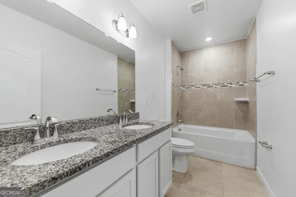 $2,300 | 131 College Street, Kingsland, GA 31548