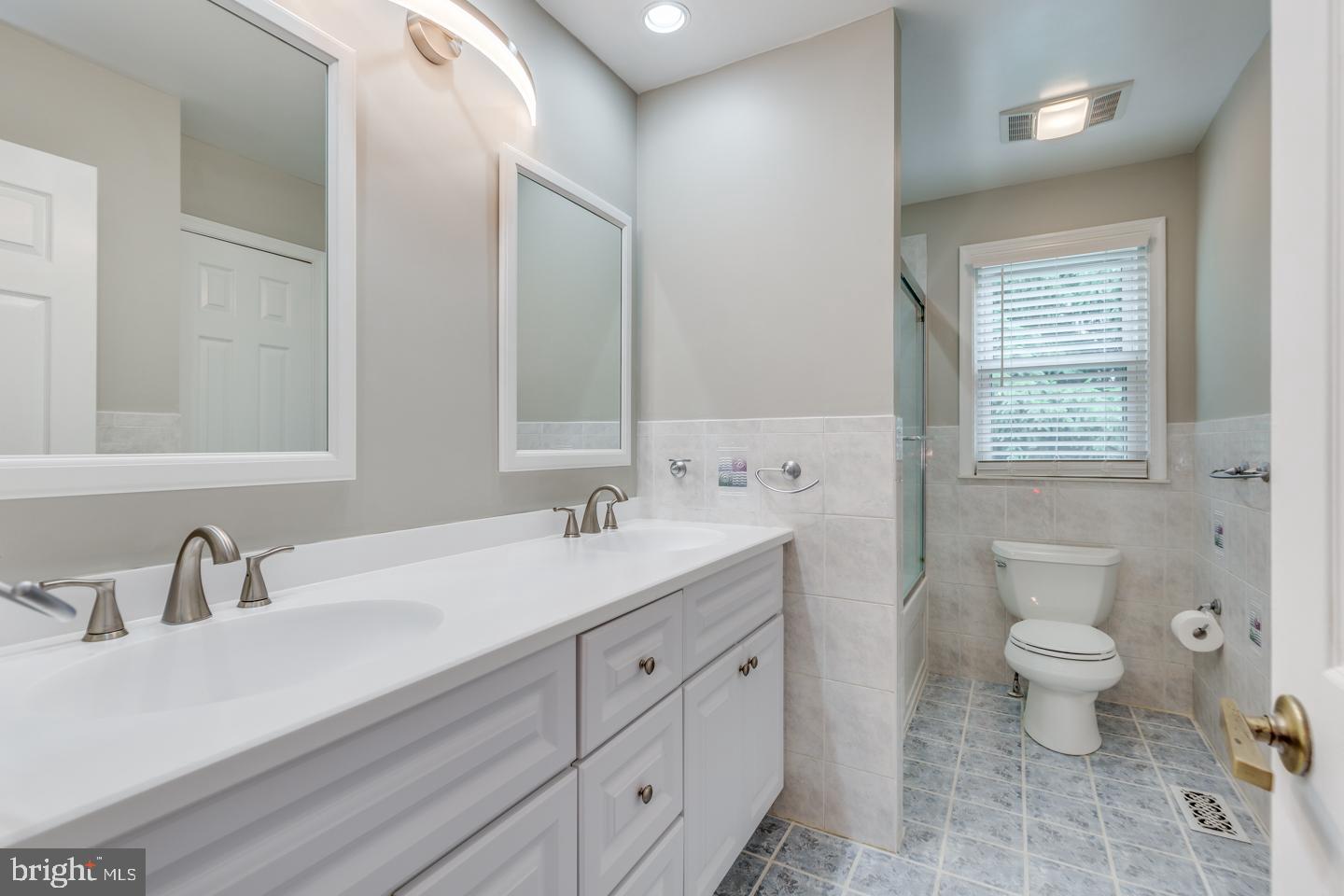 22 Woodbrook Road Voorhees, NJ 08043 - Photo 30 of 52 Gallery Image 30