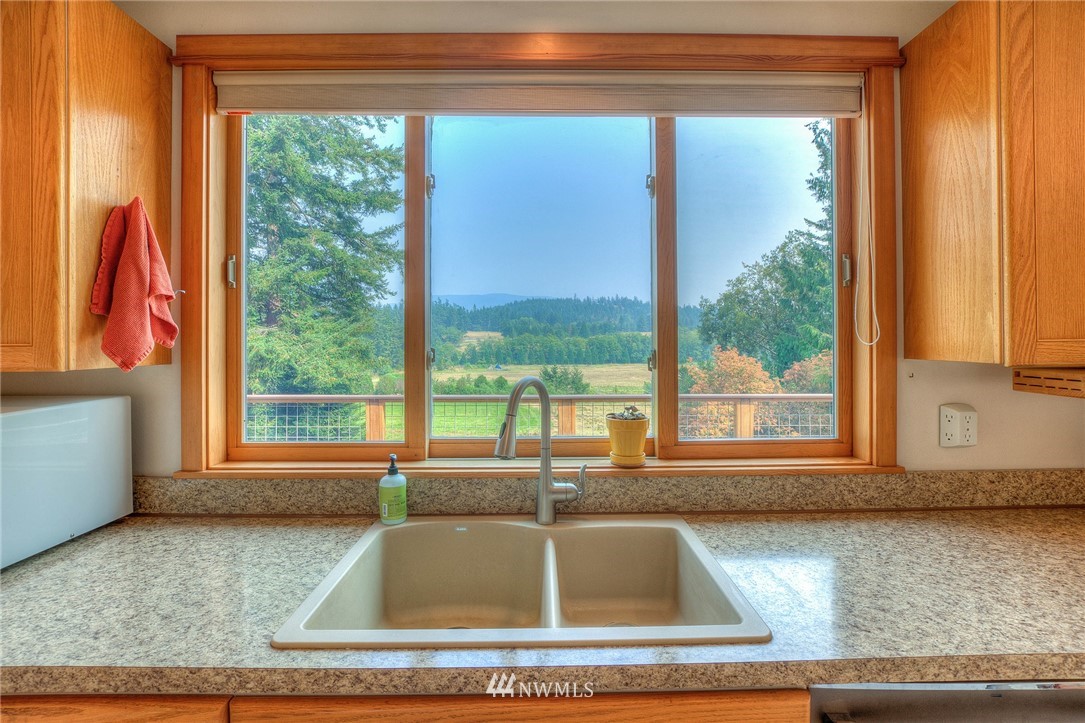 154 Boone's Pond Road Orcas Island, WA 98245 - Photo 14 of 25 Gallery Image 14