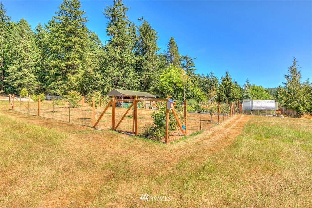 154 Boone's Pond Road Orcas Island, WA 98245 - Photo 7 of 25 Gallery Image 7