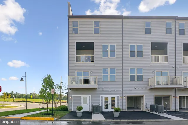 $531,135 | 8630 Lovelace Street, Manassas, VA 20110