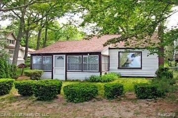7490 Port Austin Road Caseville, MI 48725 - Photo 1 of 16 7490PtAustinMain.jpg