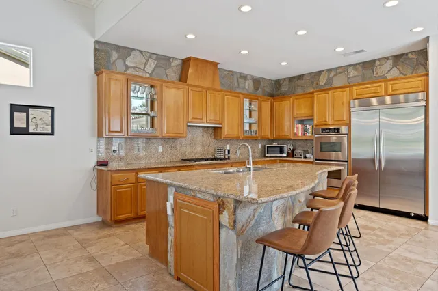 $7,000 | 80670 Spanish La, La Quinta, CA 92253