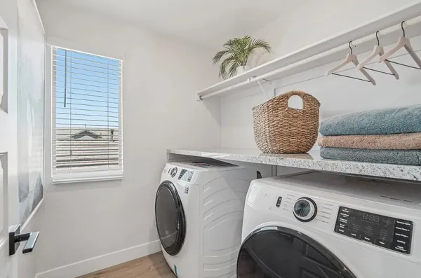$2,490 | 3411 North Val Vista Drive, Unit 3, Mesa, AZ 85213