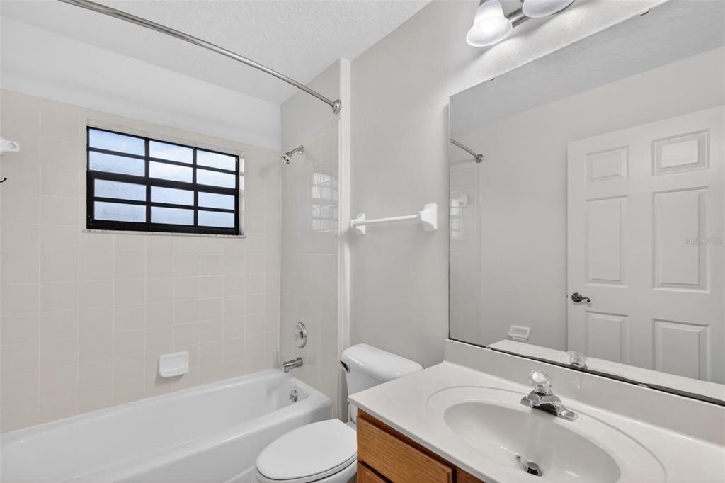 4943 Treasure Cay Road Tavares, FL 32778 - Photo 35 of 46 Gallery Image 35
