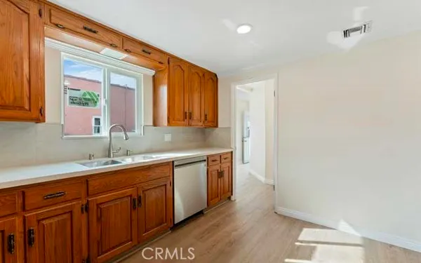 $4,600 | 911 N Pass, Burbank, CA 91505