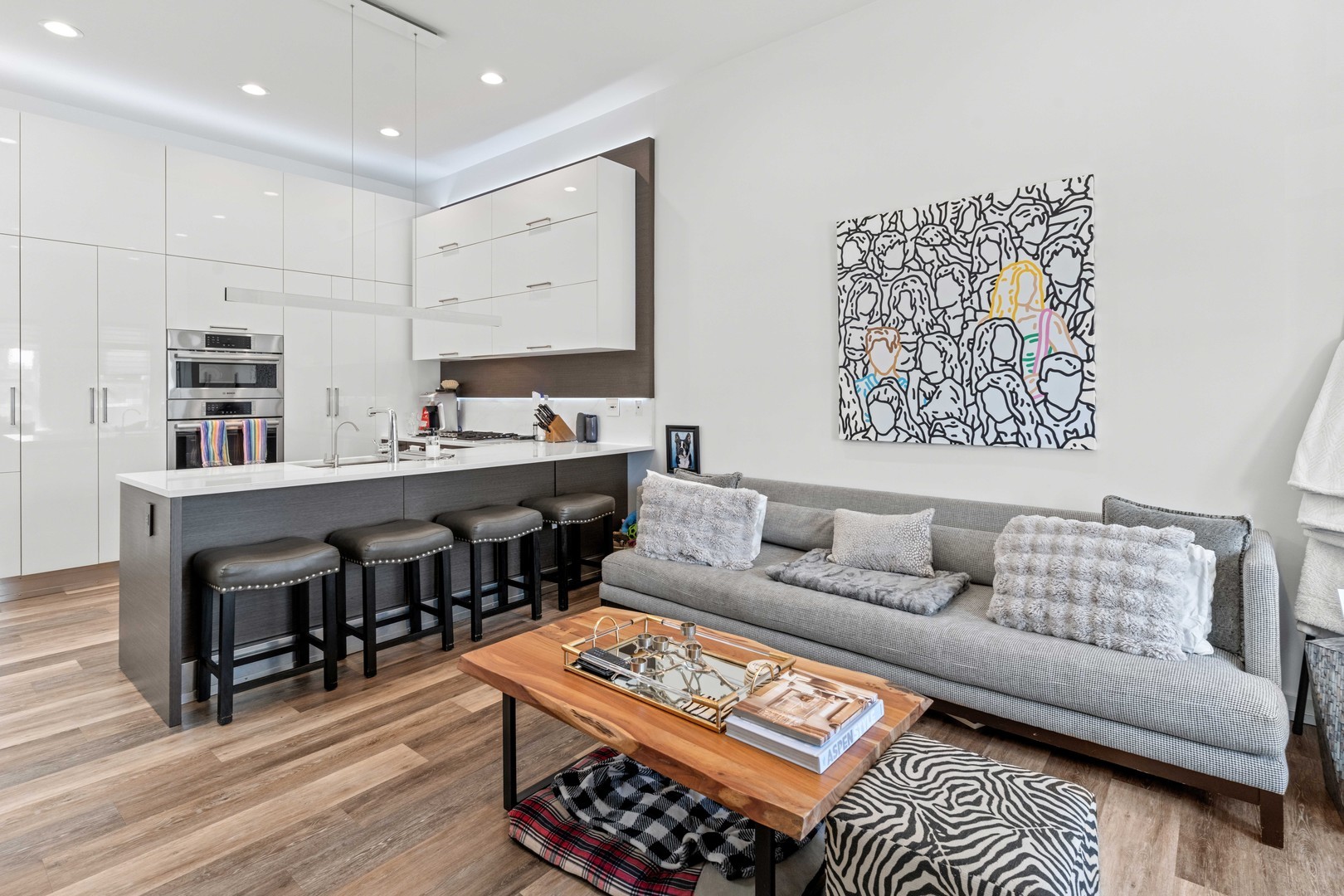 1420 West Fulton Street, Unit 1 Chicago, IL 60607 - Photo 5 of 13