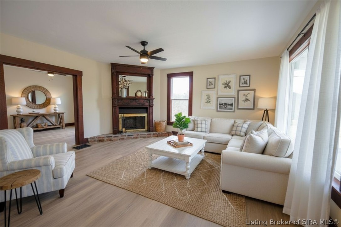 3593 Old Vincennes Road Floyds Knobs, IN 47119 - Photo 6 of 39 * Please note that this property has been virtually staged. The furnishings and décor shown are for illustrative purposes only. These images have been digitally enhanced.
