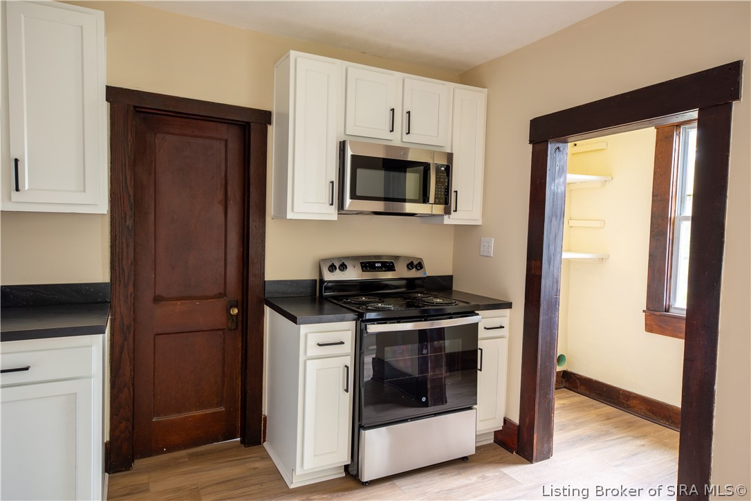 3593 Old Vincennes Road Floyds Knobs, IN 47119 - Photo 7 of 39