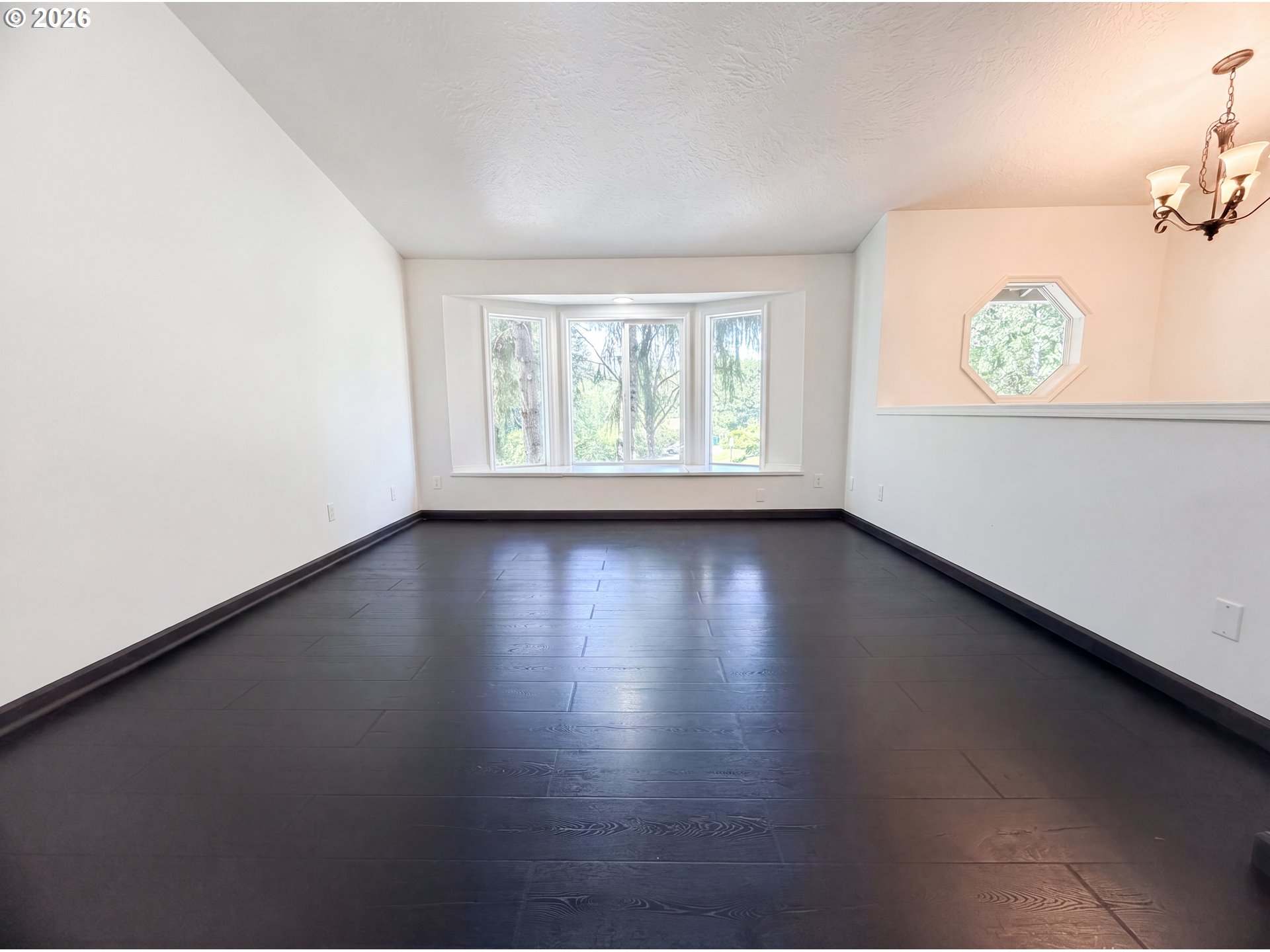 37685 Sandy Heights Street Sandy, OR 97055 - Photo 2 of 15