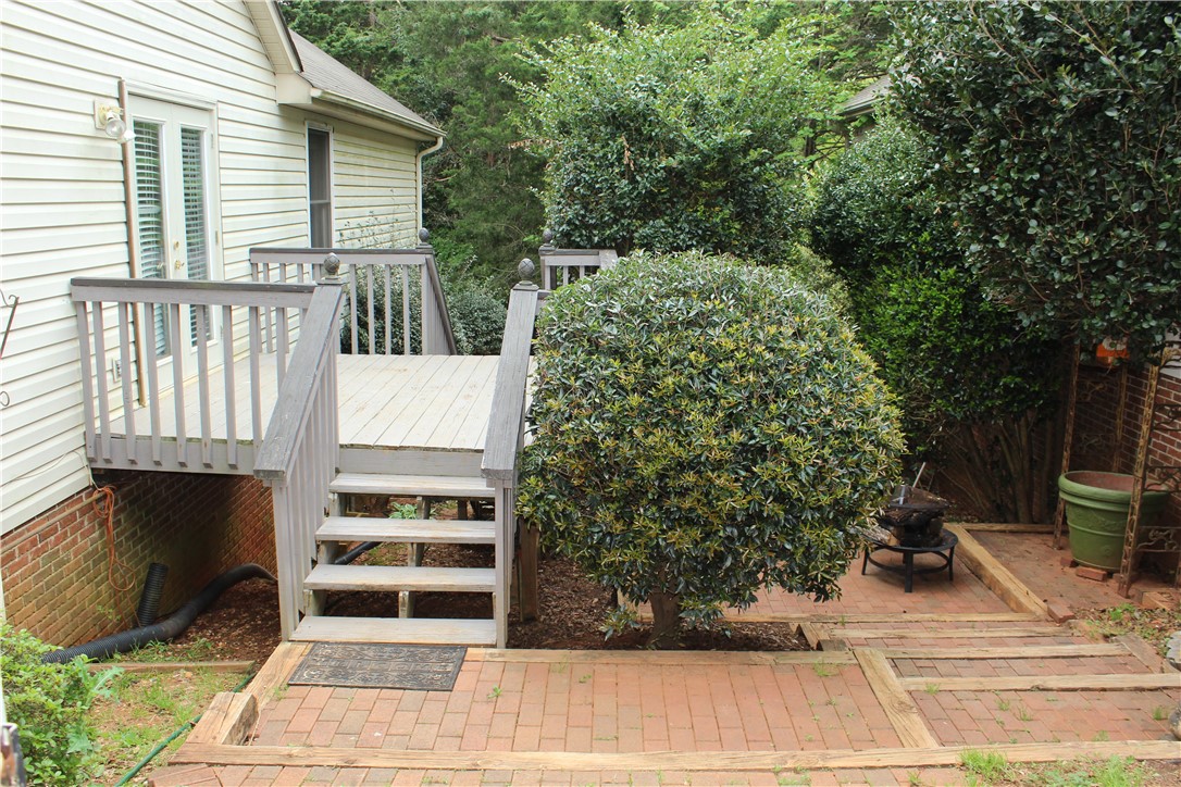 102 Plantation Drive Pendleton, SC 29670 - Photo 16 of 17 Gallery Image 16