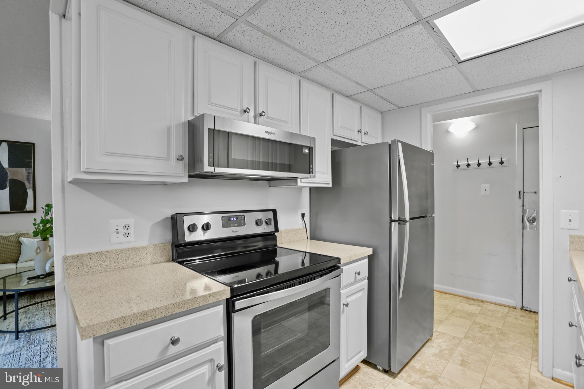 2216 Castle Rock Square, Unit 2B Reston, VA 20191 - Photo 8 of 19 Gallery Image 8