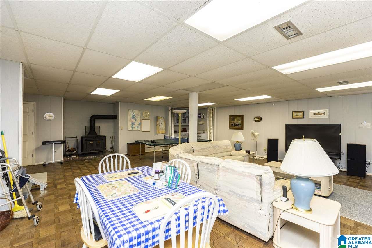 647 Ridgeway Circle Talladega, AL 35160 - Photo 34 of 48