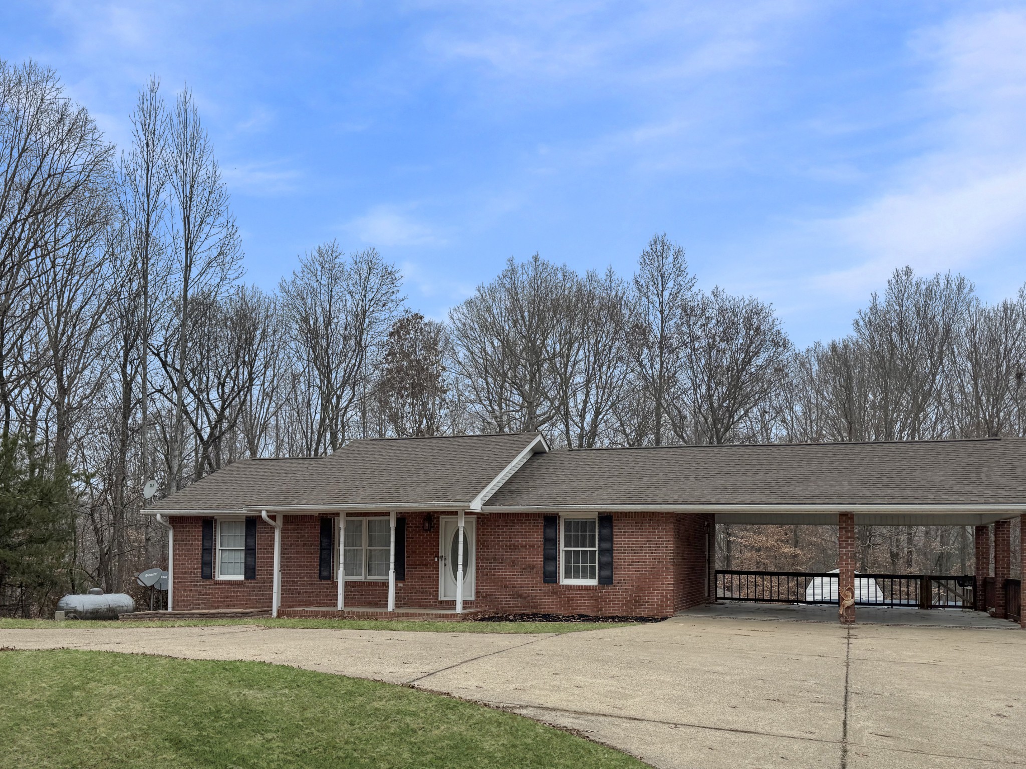 223 Twin Oaks Road Dover, TN 37058 - Photo 1 of 20