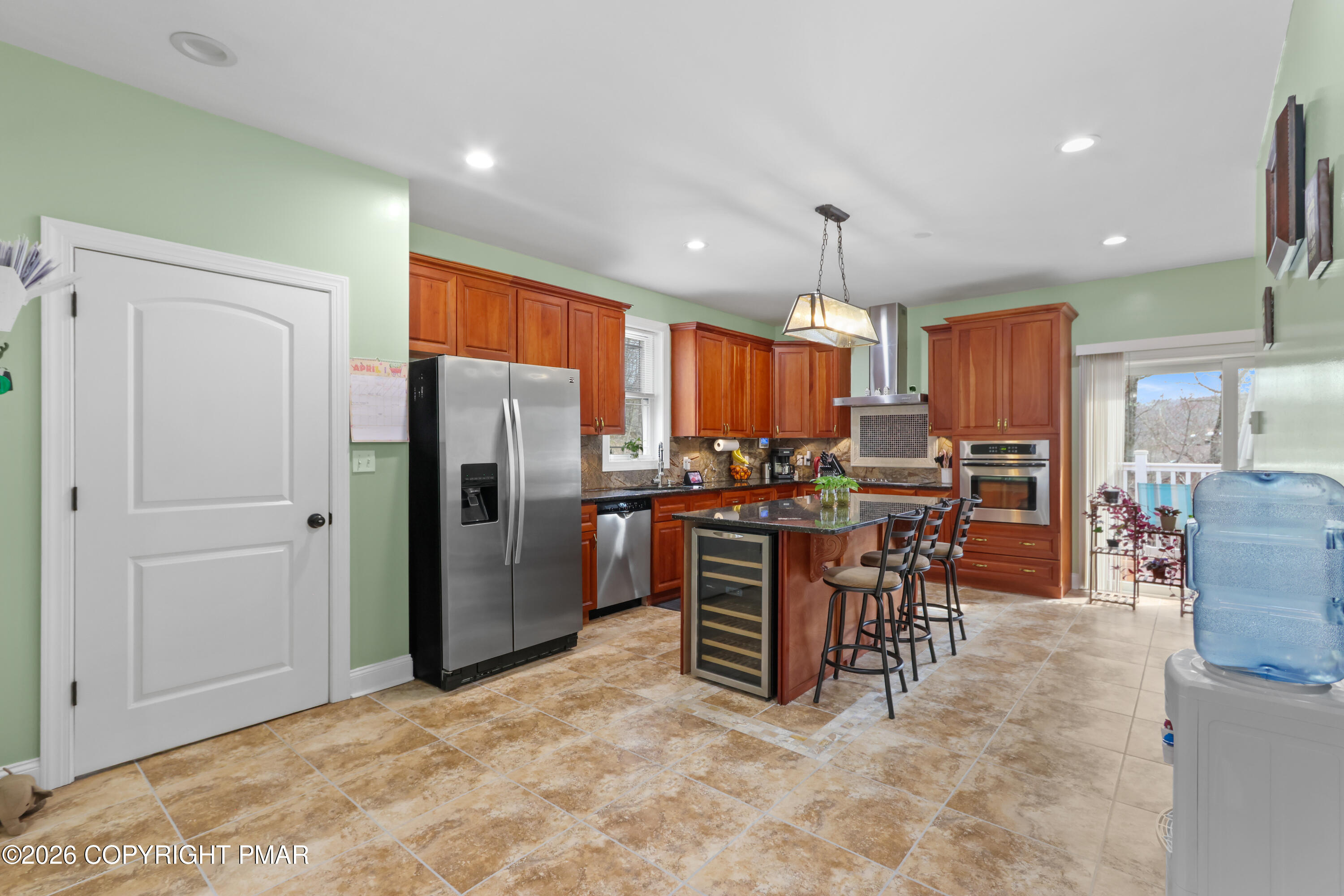 1007 Hampstead Road Bushkill, PA 18324 - Photo 13 of 69 095A9890-Edit