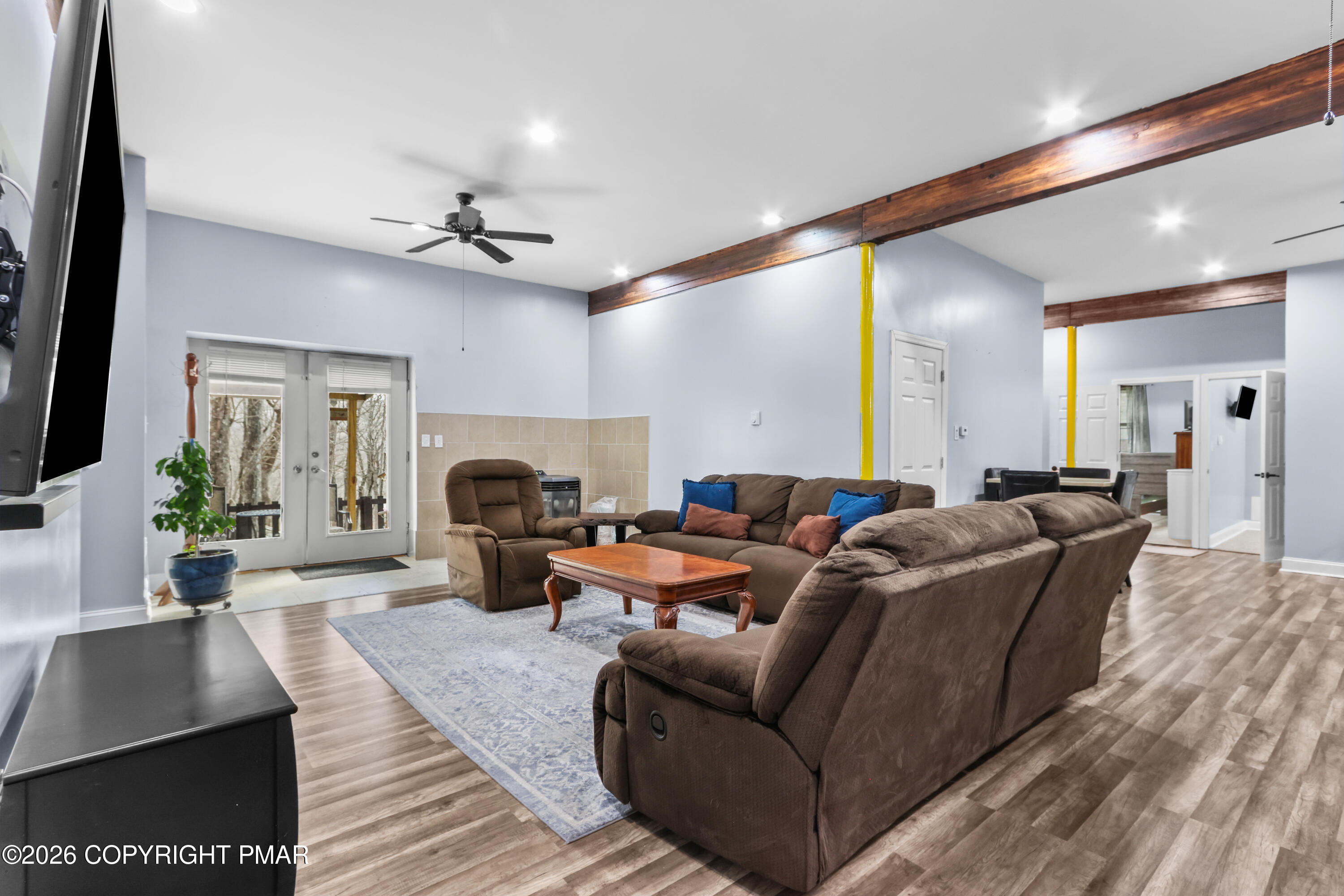 1007 Hampstead Road Bushkill, PA 18324 - Photo 34 of 69 095A0137