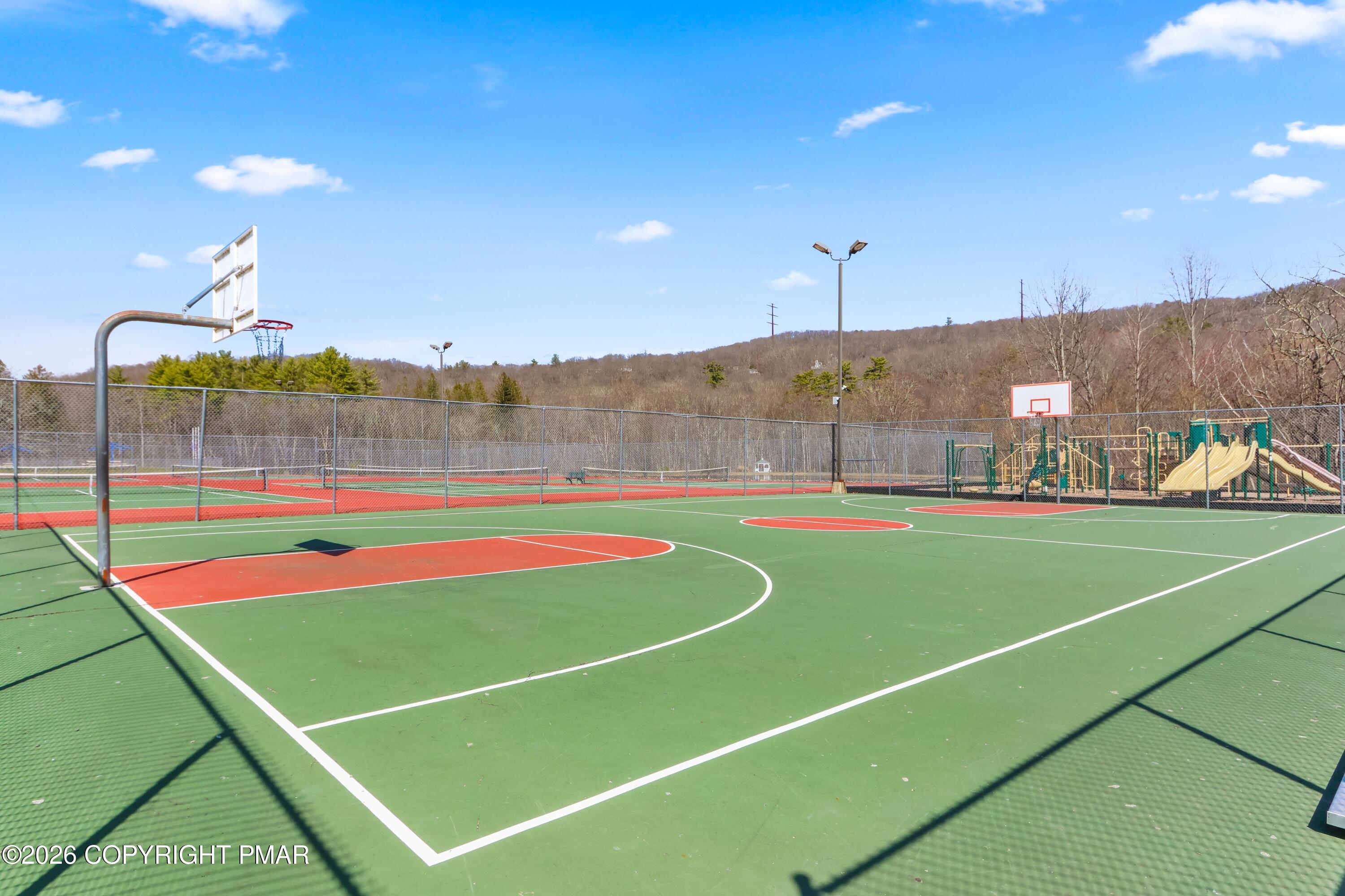 1007 Hampstead Road Bushkill, PA 18324 - Photo 63 of 69 095A9735