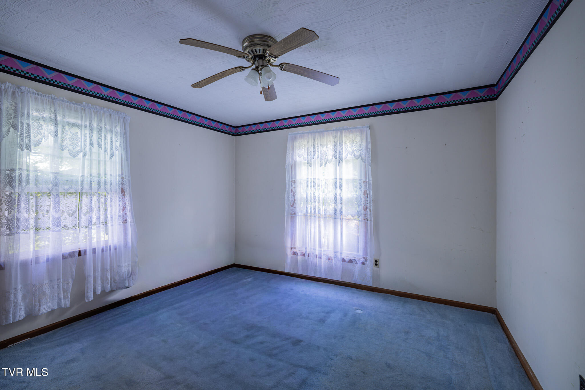26309 Northridge Road Meadowview, VA 24361 - Photo 13 of 31 1R9A7418-HDR-2