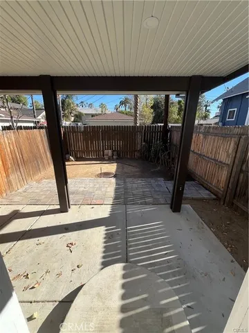 $1,700 | 3438 Locust Street, Riverside, CA 92501